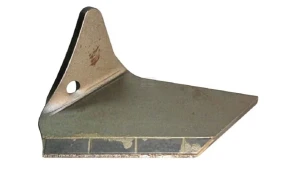 Lemieszyk boczny agregatu, lewy, z węglikiem spiekanym, 250x145x12 mm